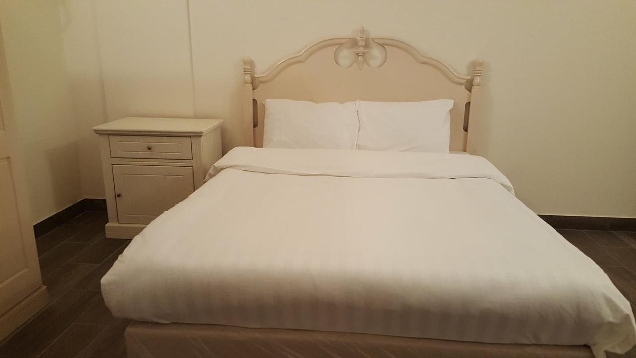 Symphony Tower Apartment Manama Ngoại thất bức ảnh