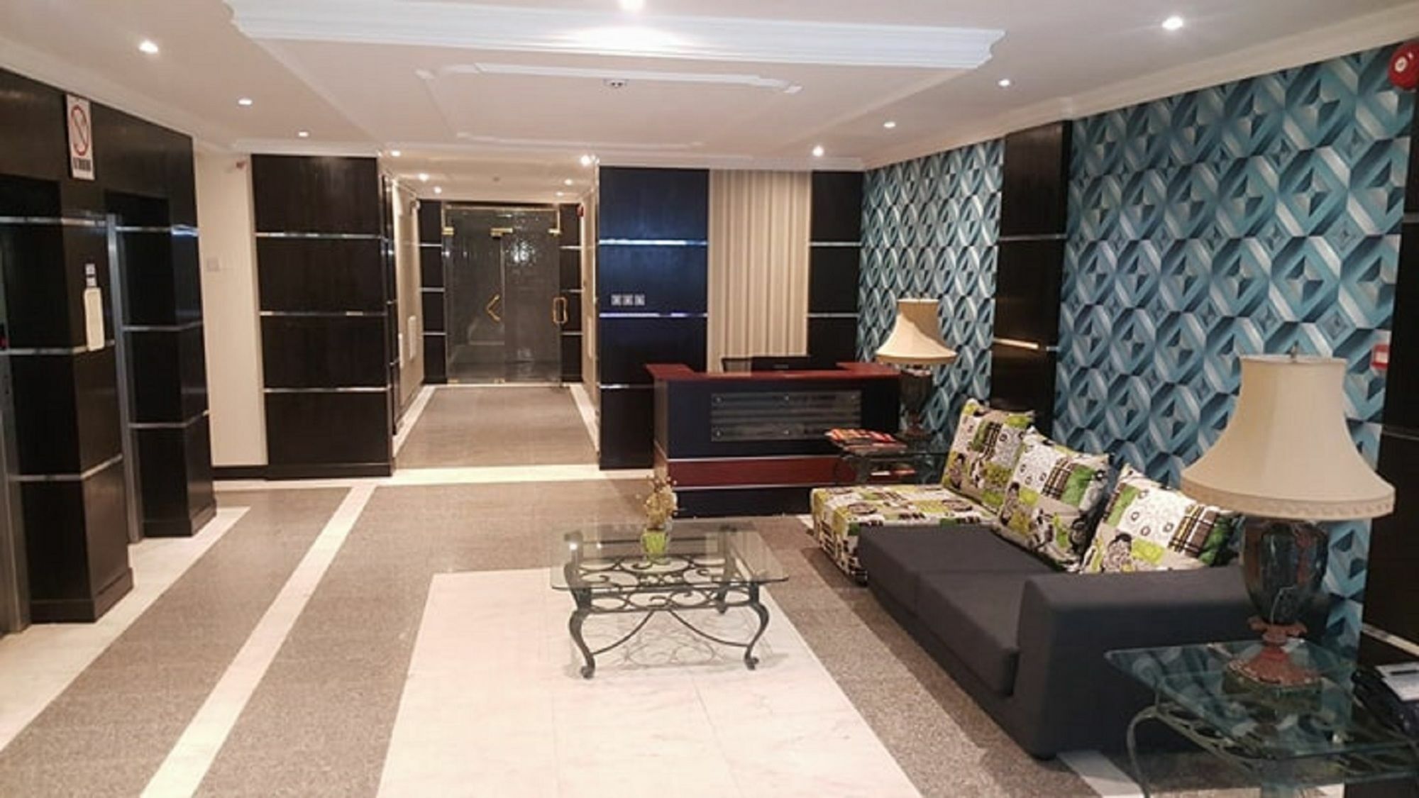 Symphony Tower Apartment Manama Ngoại thất bức ảnh